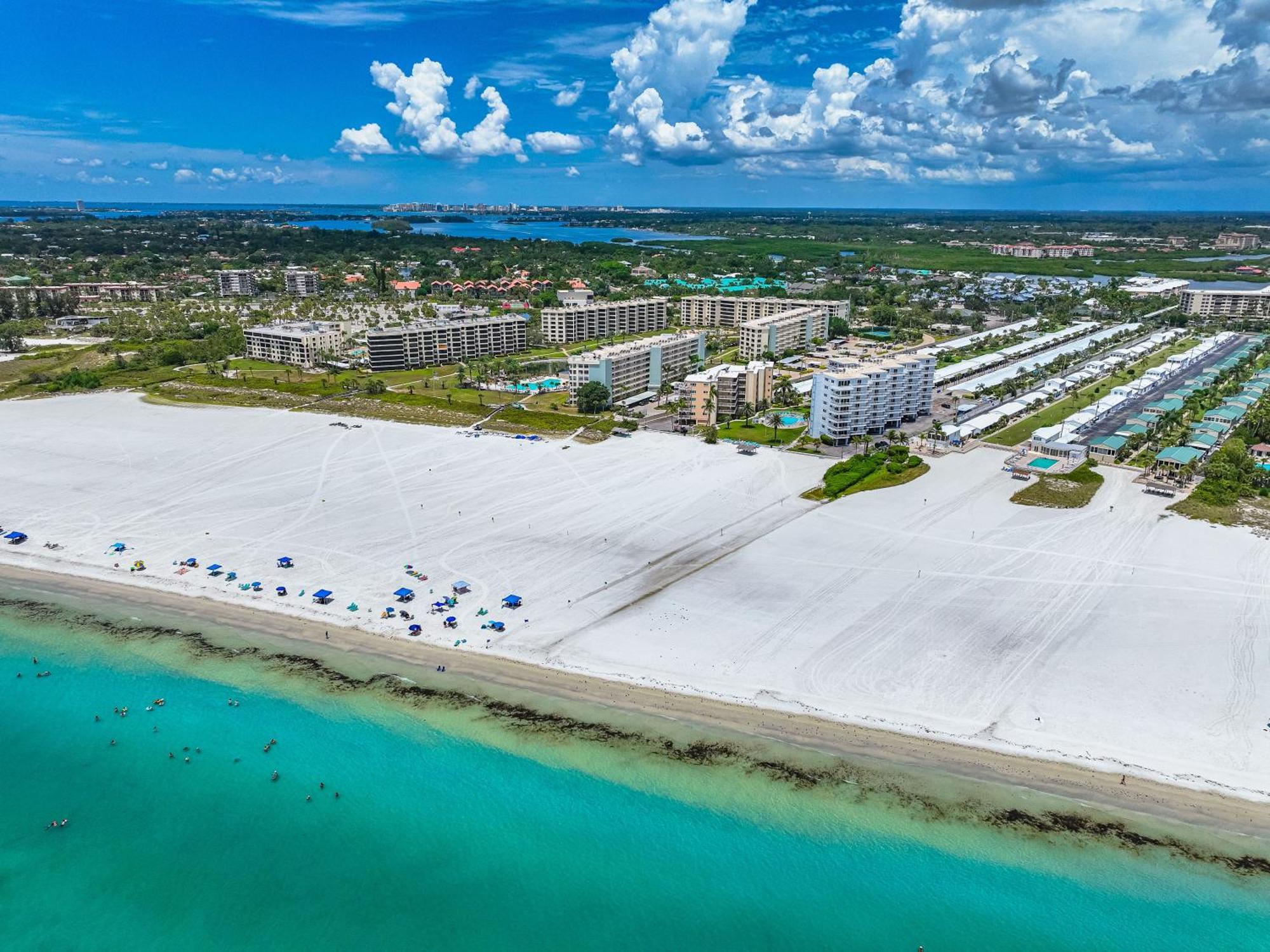 شقة Jamaica Royale Beachfront Tower سيستا كي المظهر الخارجي الصورة